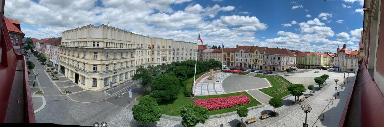 Wine Apartments Hradec Centre Hradec Kralove Bagian luar foto